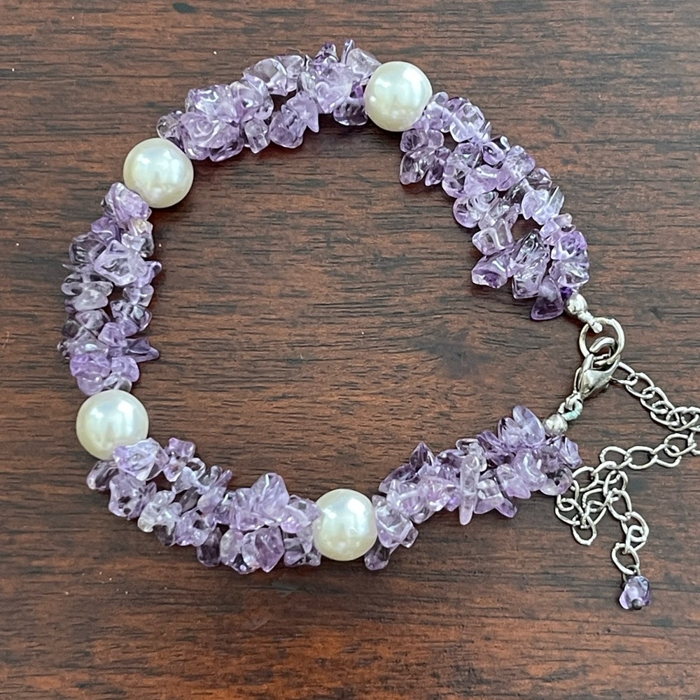 Amethyst pearl silver tone metal bangle bracelet